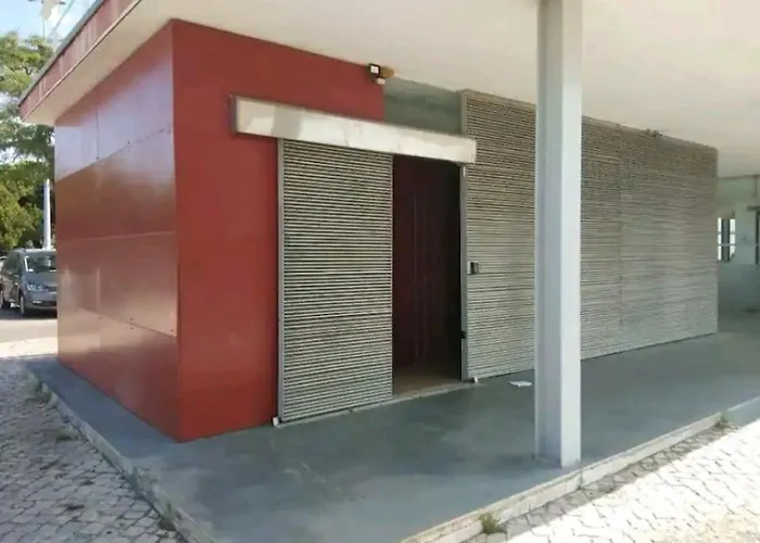 Vintage Sailboat In Belém Bateau-hôtel