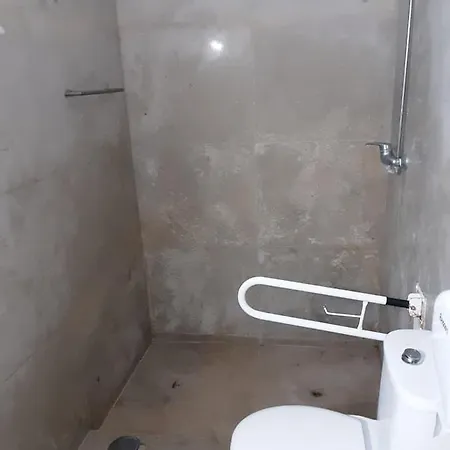 Πλωτό κατάλυμα Vintage Sailboat In Belem *